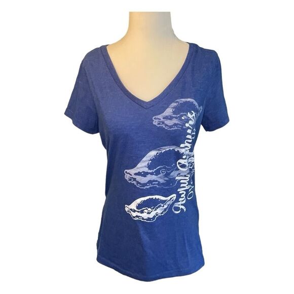 Awful Arthur’s Oyster Bar Graphic Tee Blue White Logo Kill Devil Hills NC - Picture 1 of 6